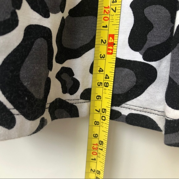 Thyme Maternity Leopard Print Maxi Dress B&W - Picture 8 of 8